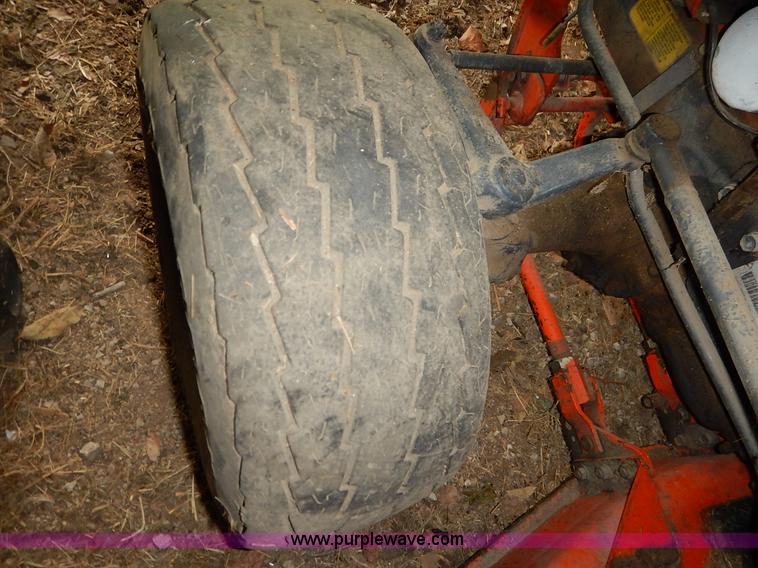 image for item BC9472 Kubota B7100HST MFWD tractor