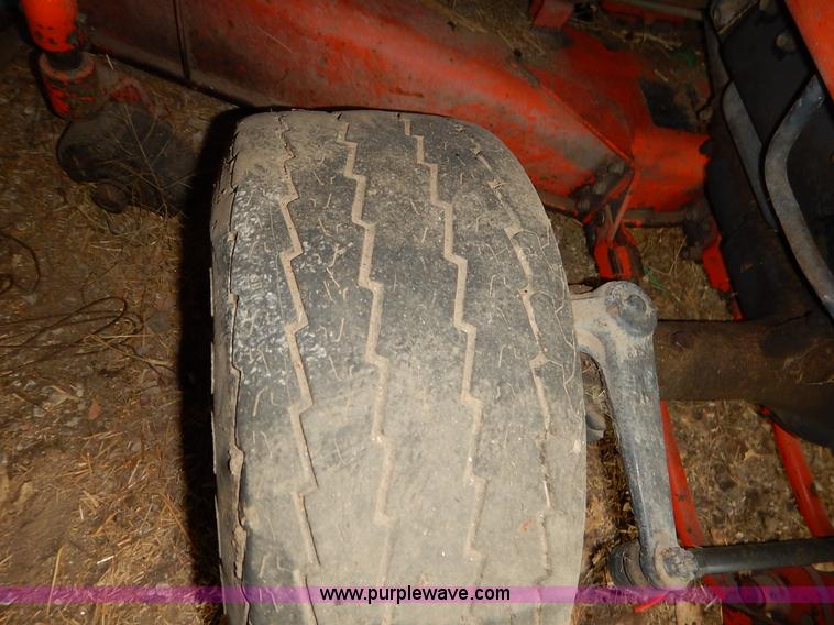 image for item BC9472 Kubota B7100HST MFWD tractor