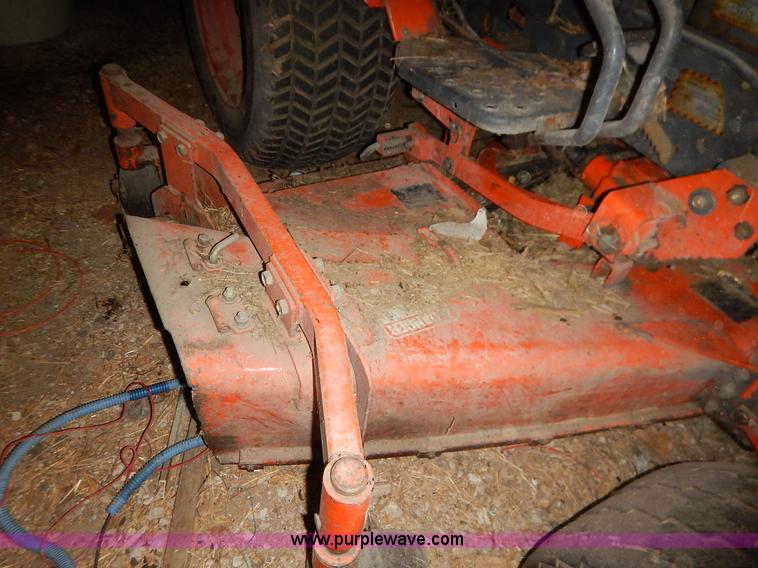 image for item BC9472 Kubota B7100HST MFWD tractor