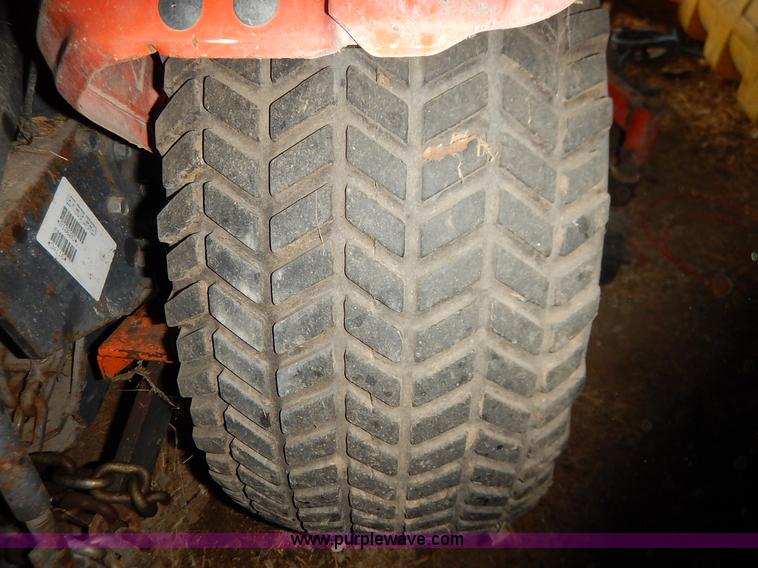image for item BC9472 Kubota B7100HST MFWD tractor