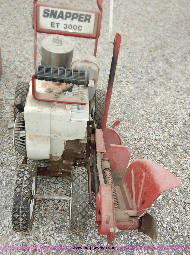 image for item BC9475 Assorted lawn equipment