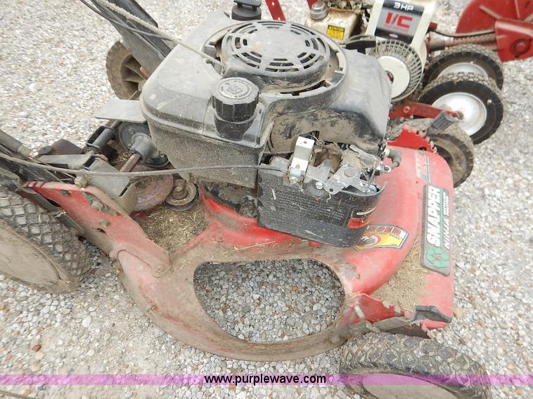 image for item BC9475 Assorted lawn equipment