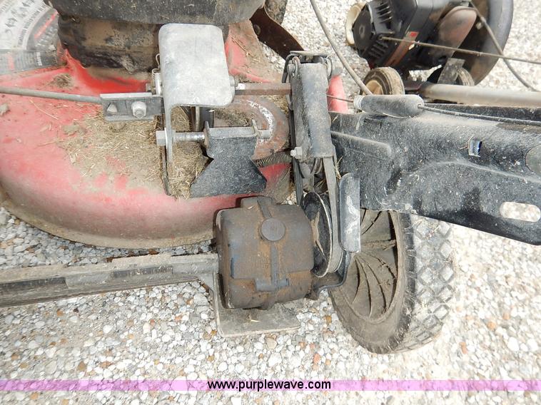 image for item BC9475 Assorted lawn equipment