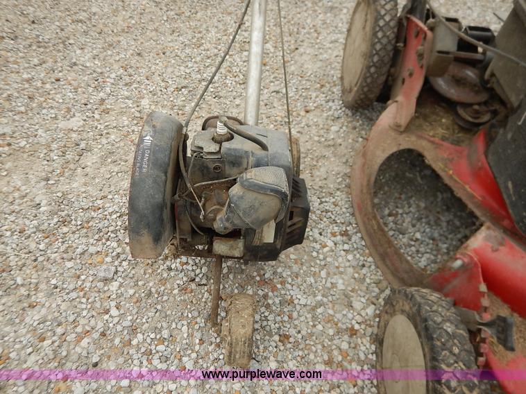 image for item BC9475 Assorted lawn equipment