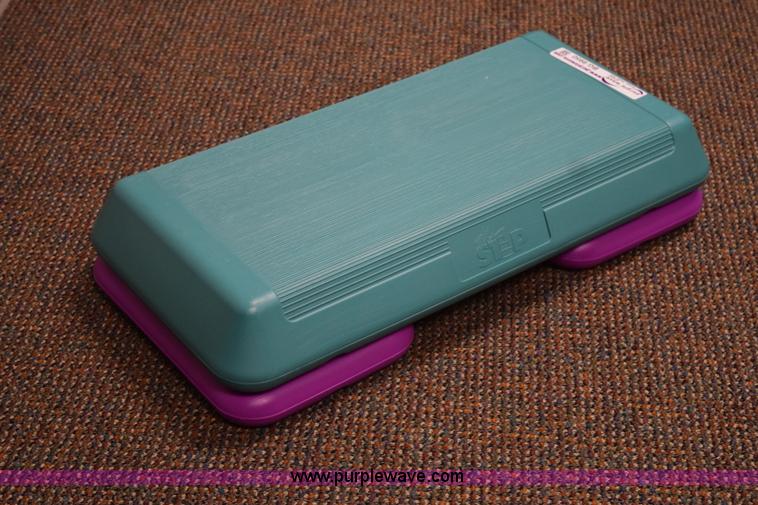 image for item BG9950 Assorted stair stepper equipment