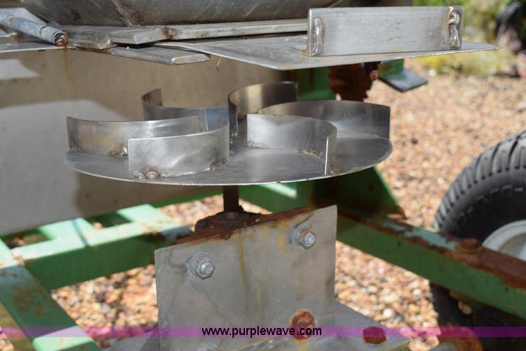 image for item BG9969 Turf Buddy spreader