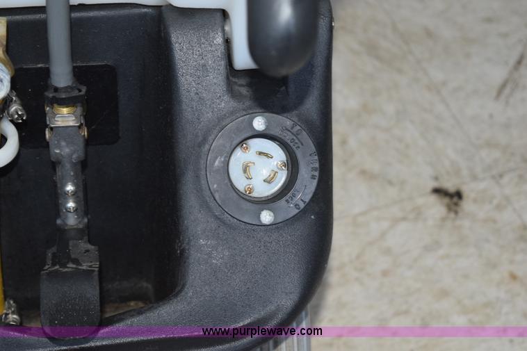 image for item BG9971 King Cobra 1200 ProDual surface cleaner