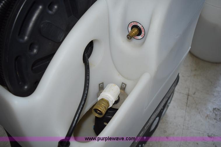 image for item BG9971 King Cobra 1200 ProDual surface cleaner