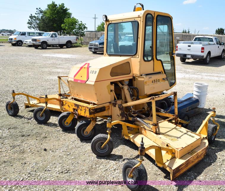 image for item BG9973 Hustler 4500 lawn mower