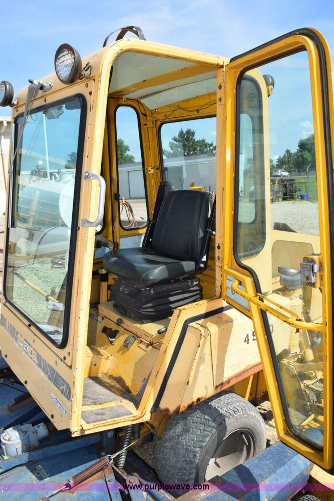 image for item BG9973 Hustler 4500 lawn mower