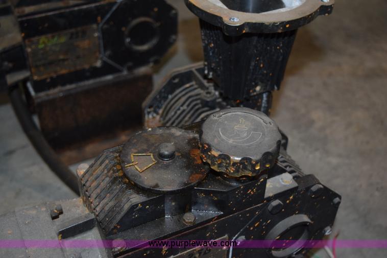 image for item BG9980 (8) Pulsar Shadow 25BB pumps