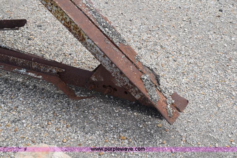 image for item BG9984 Walking bridge