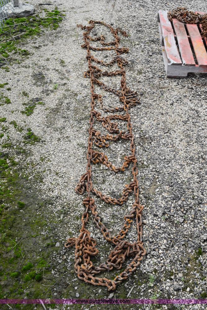 image for item BG9987 (14) assorted tire chains