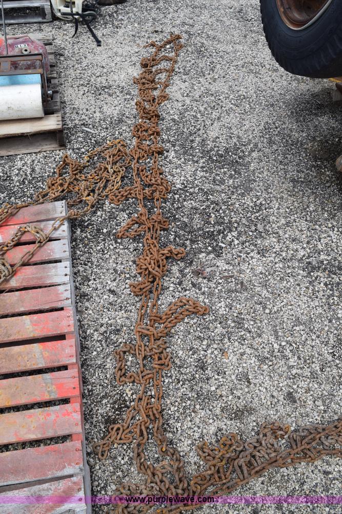 image for item BG9987 (14) assorted tire chains