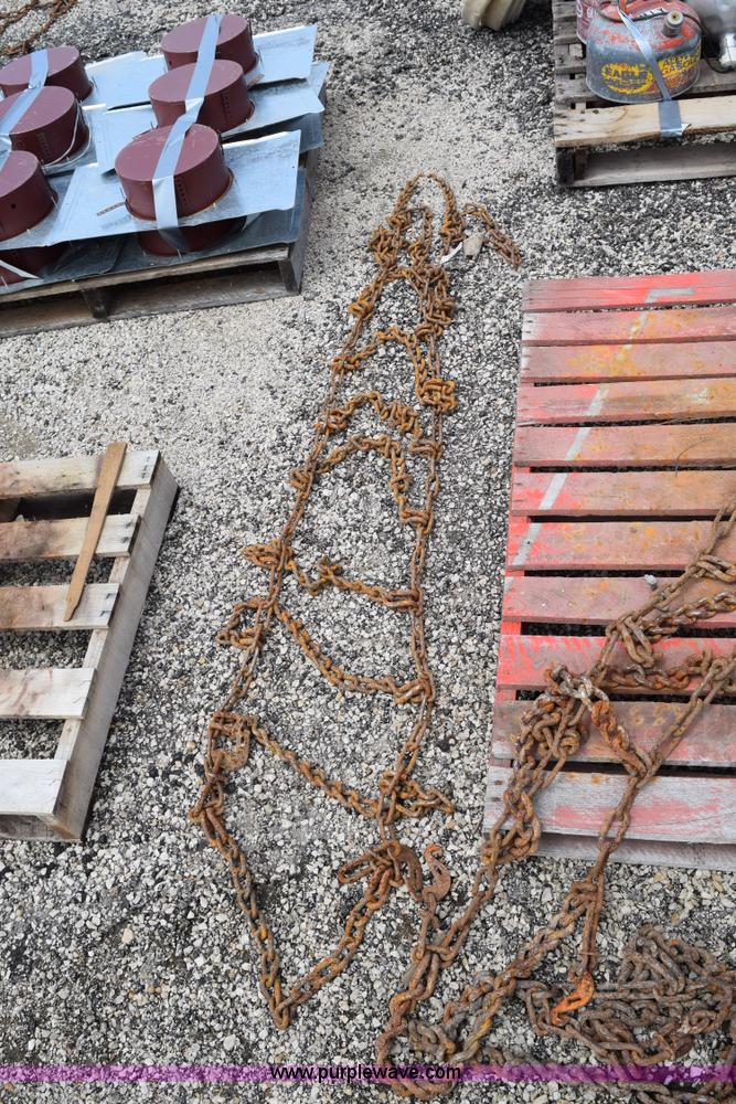 image for item BG9987 (14) assorted tire chains