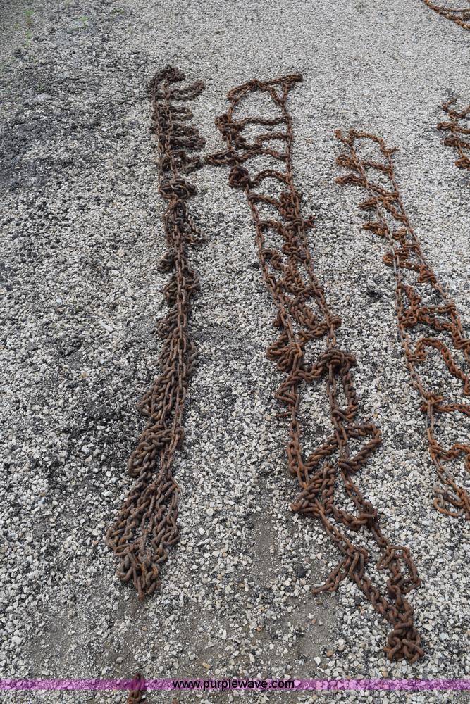 image for item BG9987 (14) assorted tire chains