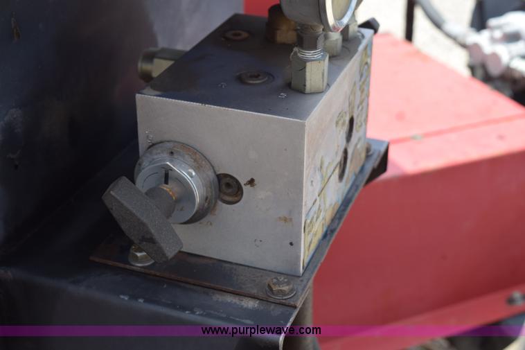 image for item BG9992 1999 Cimline crack fill machine