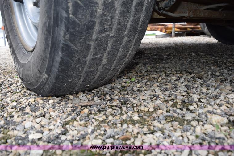 image for item BG9992 1999 Cimline crack fill machine