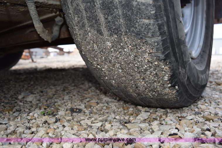 image for item BG9992 1999 Cimline crack fill machine