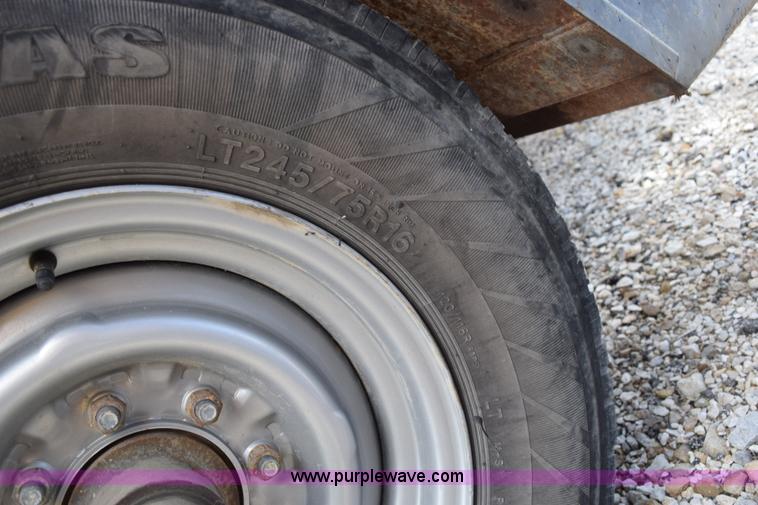 image for item BG9992 1999 Cimline crack fill machine