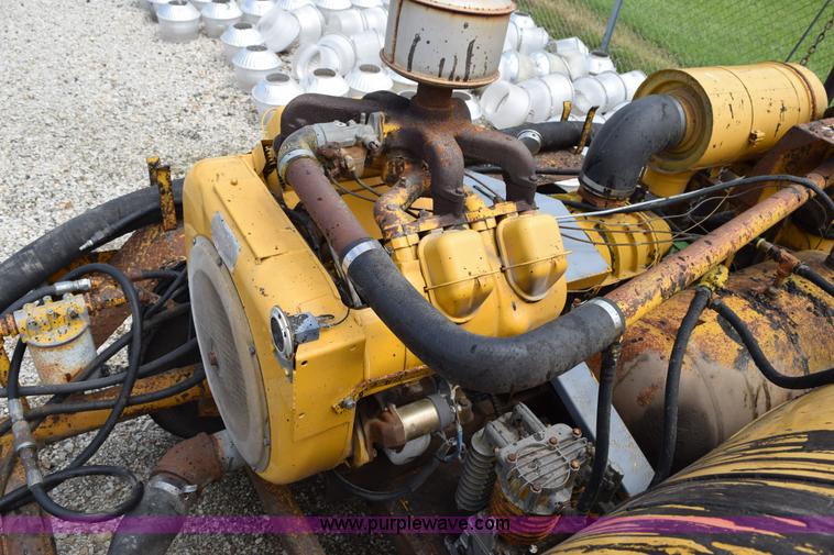 image for item BG9993 1984 AMZ pothole patching machine