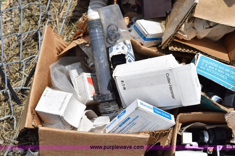 image for item BG9998 Assorted electrical equipment