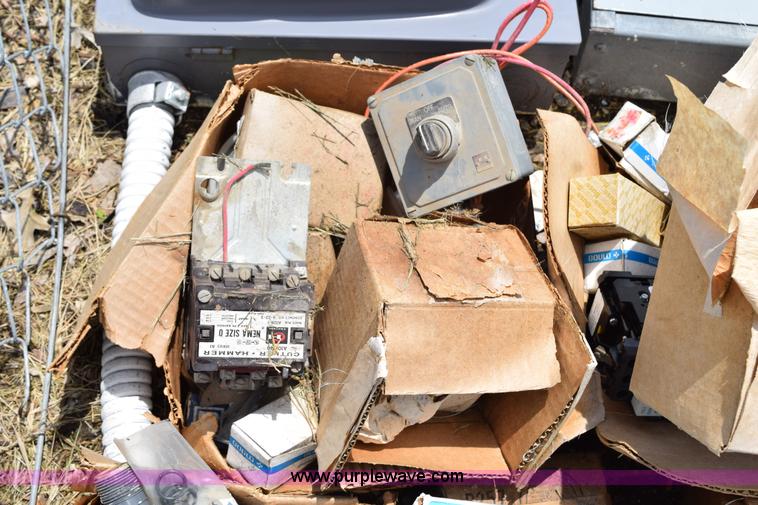 image for item BG9998 Assorted electrical equipment