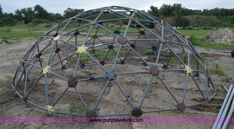 image for item BM9834 Assorted playground equipment