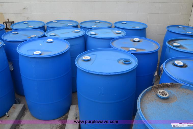 image for item BM9835 (26) plastic chemical drums