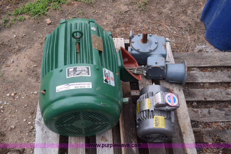 image for item BM9836 Assorted motors