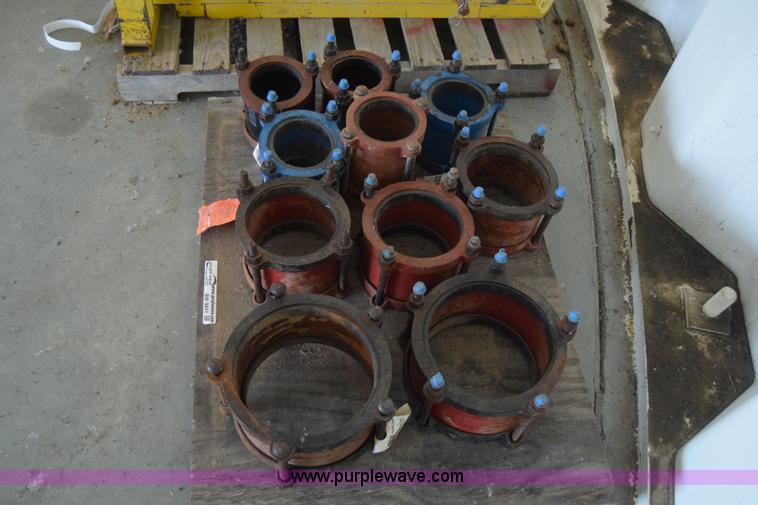 image for item BM9841 Assorted pipe couplers