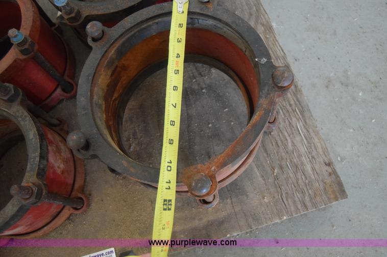 image for item BM9841 Assorted pipe couplers