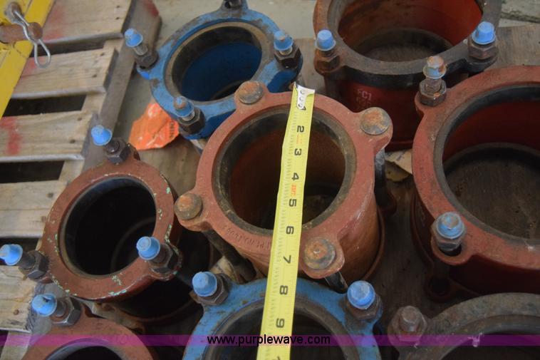 image for item BM9841 Assorted pipe couplers