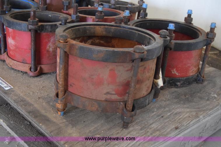 image for item BM9841 Assorted pipe couplers