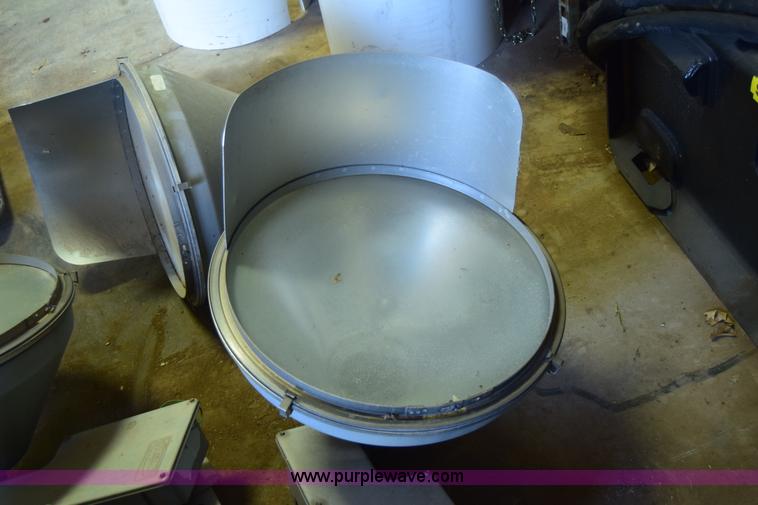 image for item BM9875 Assorted lights