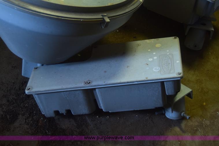 image for item BM9875 Assorted lights