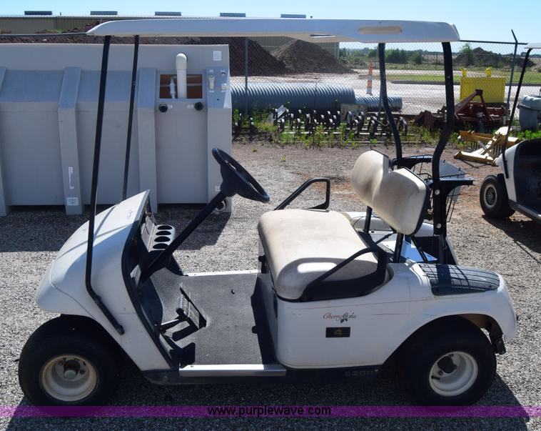 image for item BM9877 EZ GO golf cart