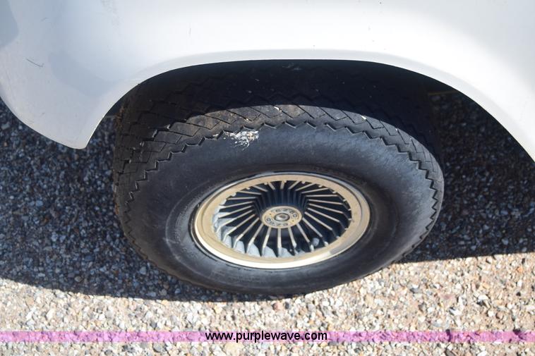 image for item BM9878 EZ GO golf cart