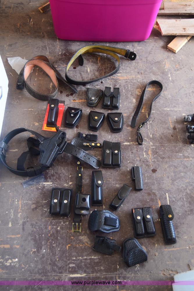 image for item BM9879 Gun belt