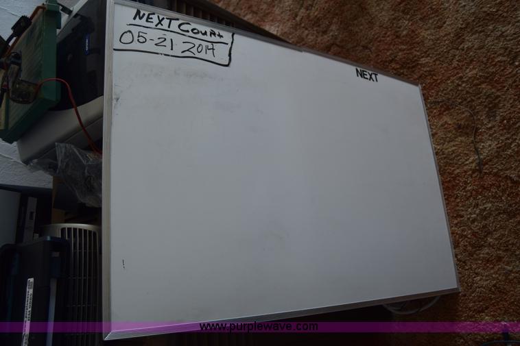 image for item BM9885 Assorted office supplies