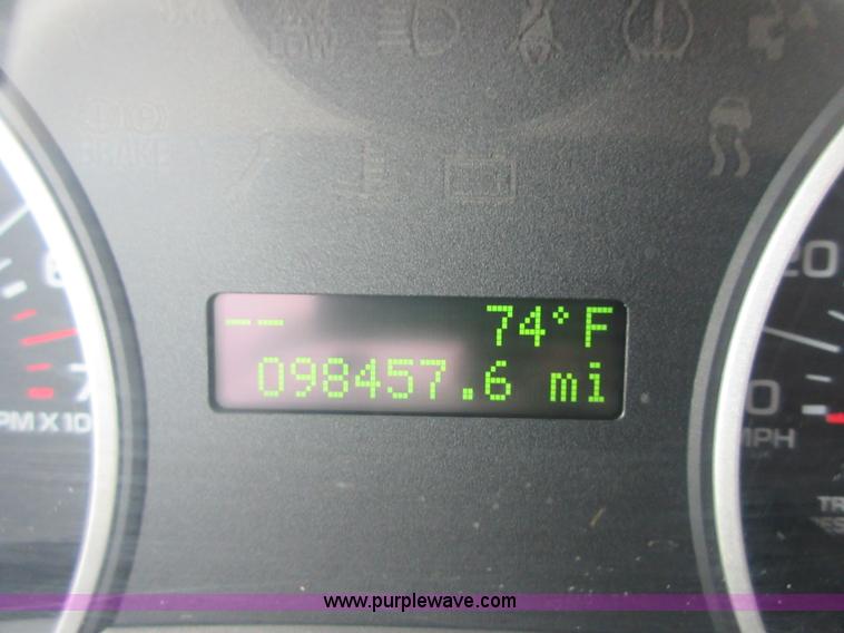 image for item D2468 2006 Ford Explorer XLS SUV