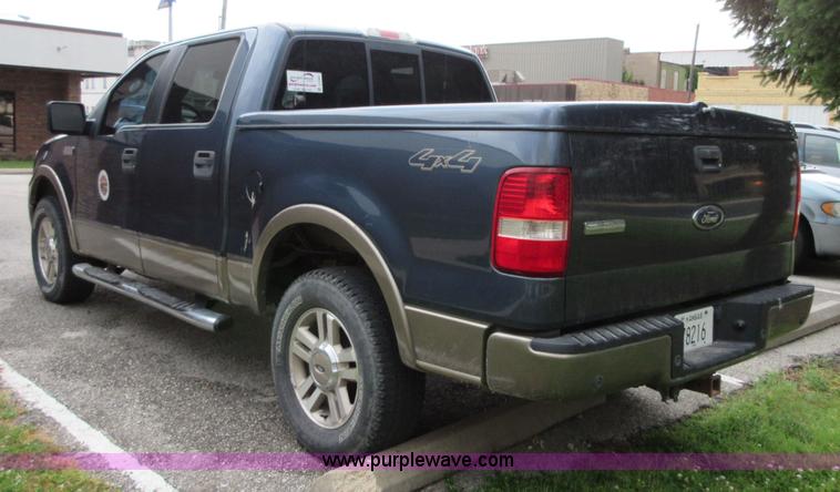 image for item D2487 2005 Ford F150 SuperCrew pickup truck