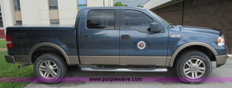 image for item D2487 2005 Ford F150 SuperCrew pickup truck
