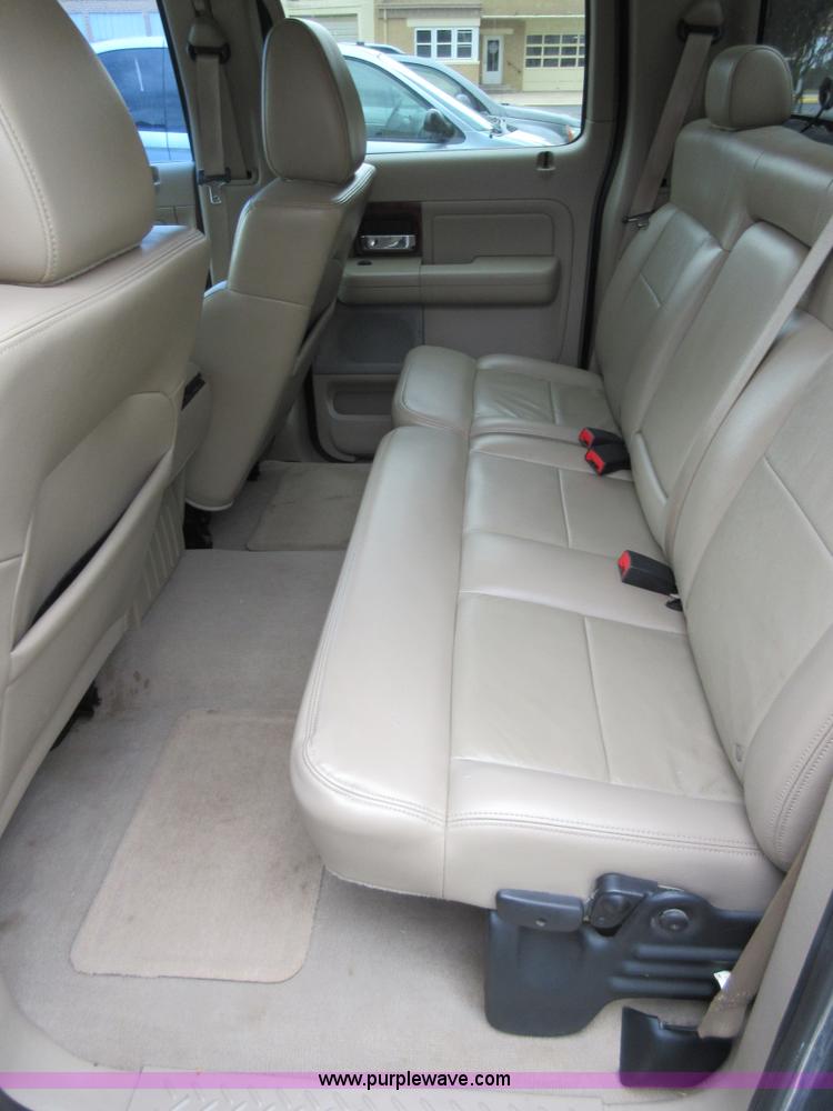 image for item D2487 2005 Ford F150 SuperCrew pickup truck