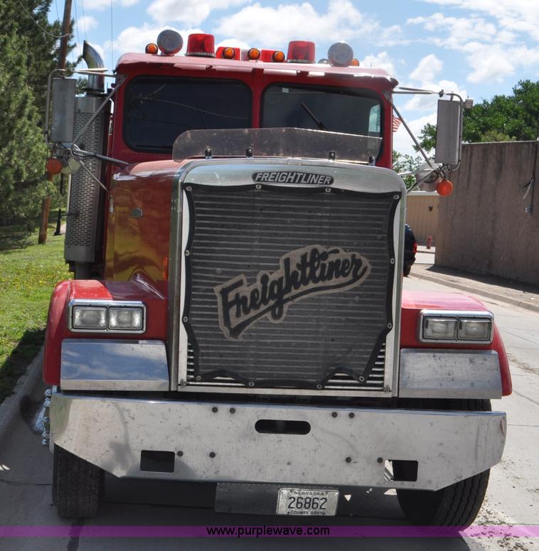 image for item F2466 1984 Freightliner FLC fire truck