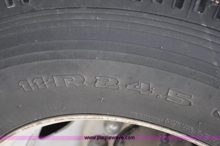 image for item F2466 1984 Freightliner FLC fire truck