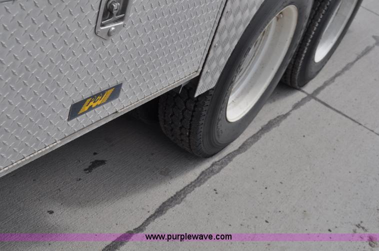 image for item F2466 1984 Freightliner FLC fire truck