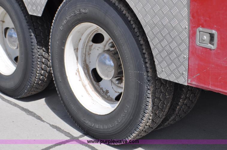 image for item F2466 1984 Freightliner FLC fire truck