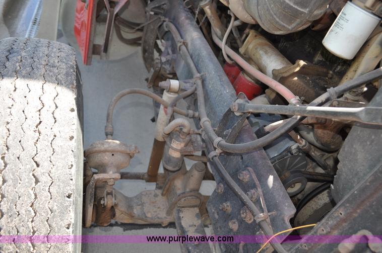 image for item F2466 1984 Freightliner FLC fire truck