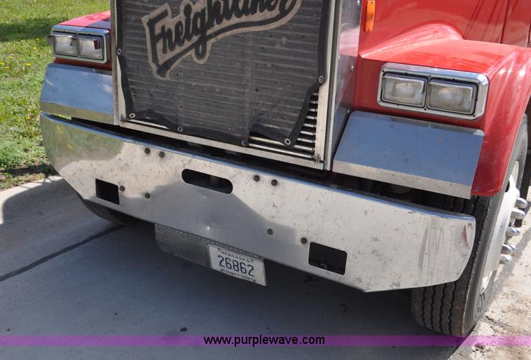 image for item F2466 1984 Freightliner FLC fire truck